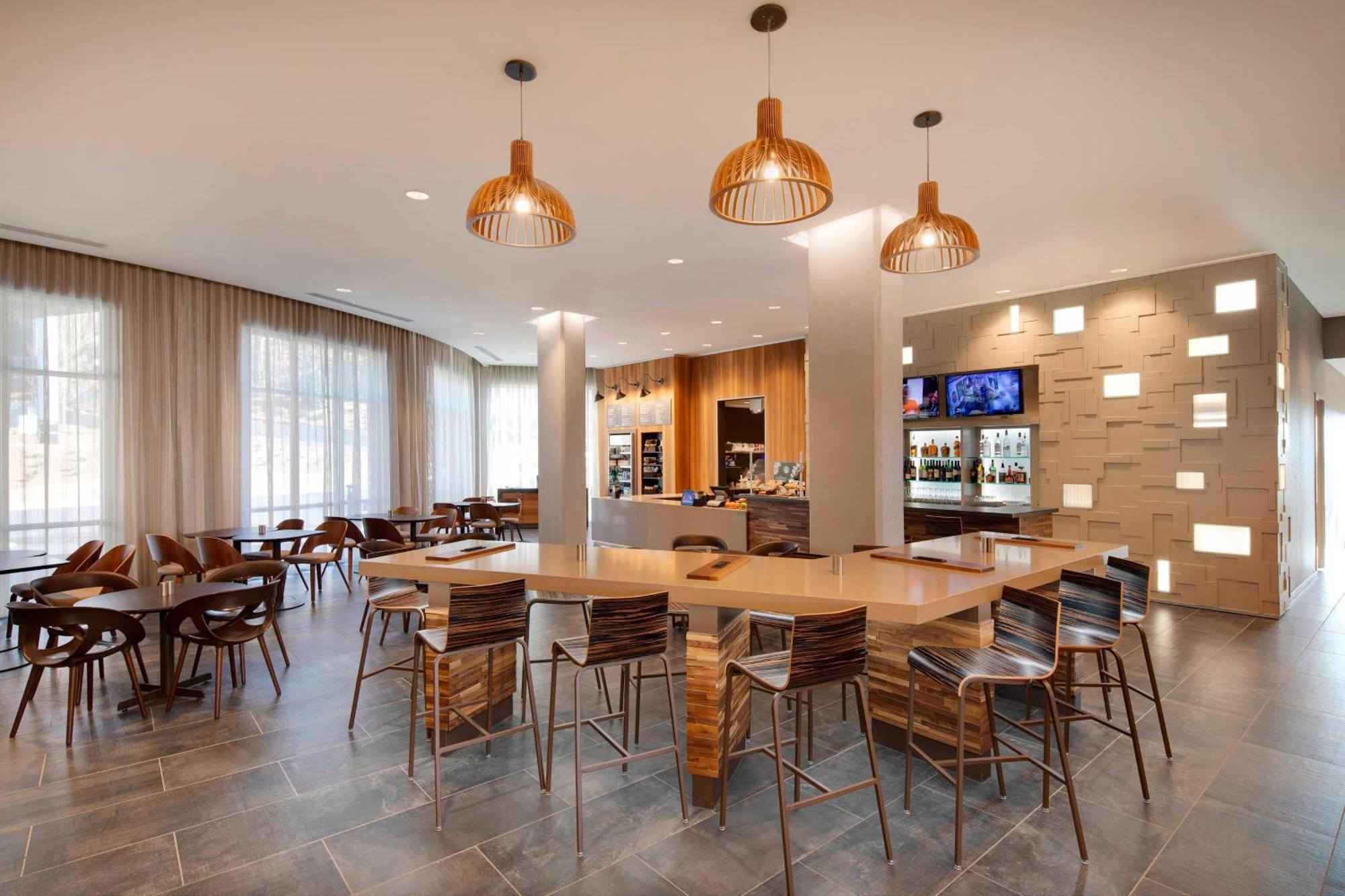 Courtyard By Marriott Atlanta Vinings/Galleria Smyrna Exterior foto
