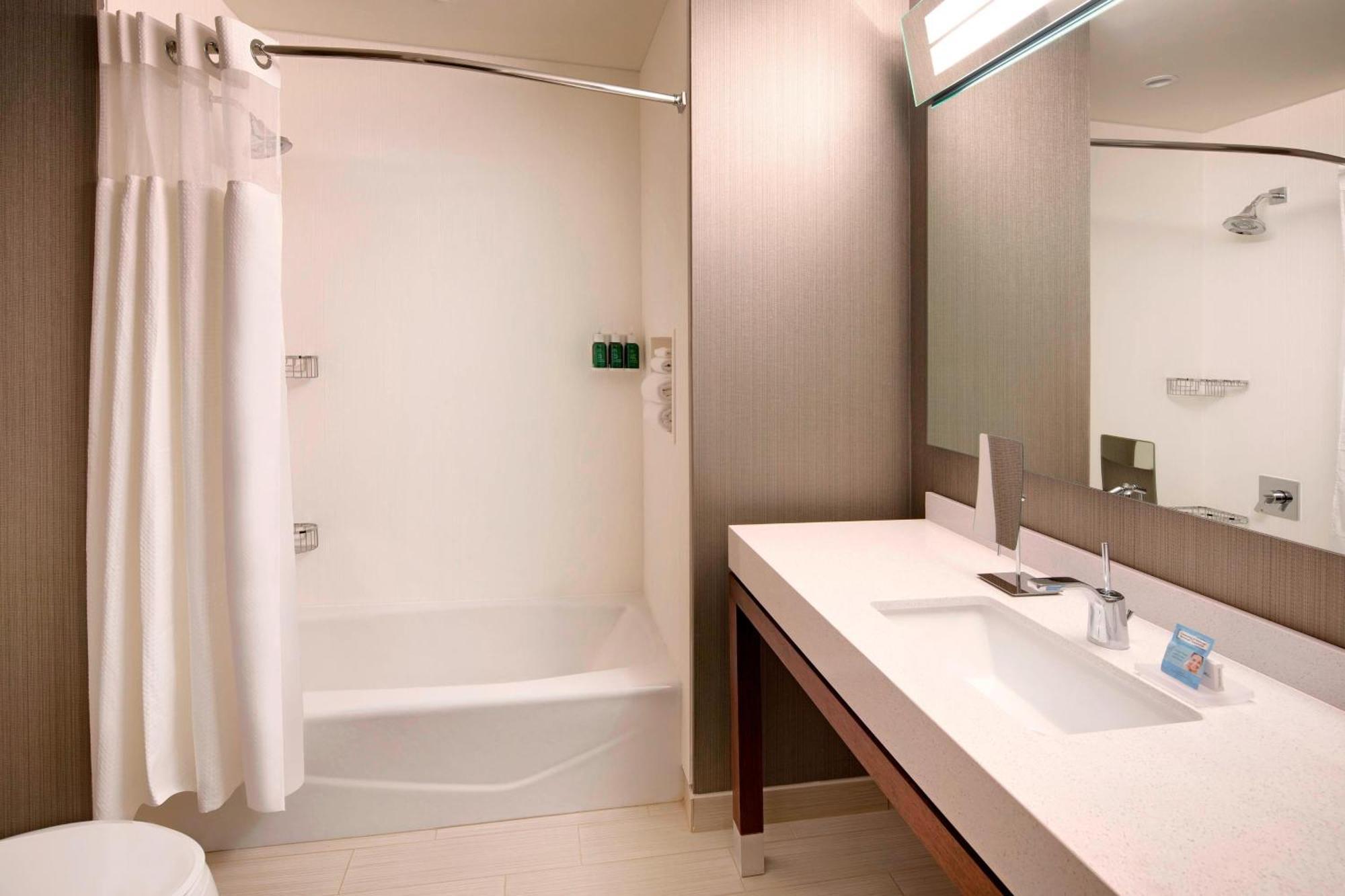 Courtyard By Marriott Atlanta Vinings/Galleria Smyrna Exterior foto